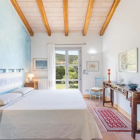 Calata Di Miniera dellʼArgentiera