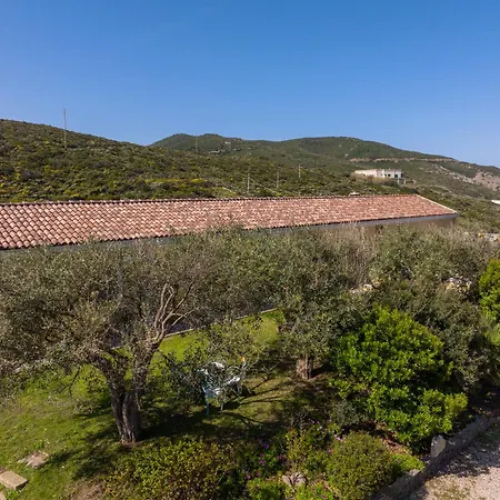 Calata Di Bed and breakfast Miniera dellʼArgentiera