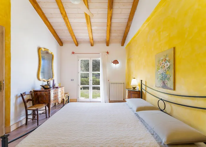 Calata Di Bed and breakfast Miniera dellʼArgentiera