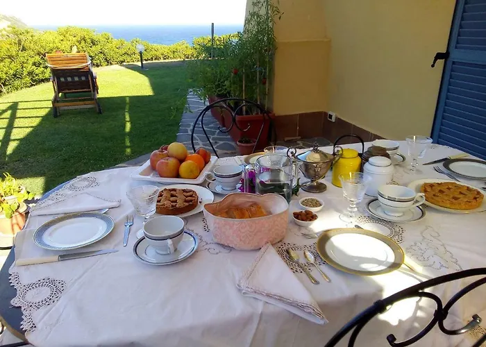 Calata Di Bed and breakfast 3*