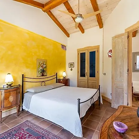 Calata Di فندق مبيت وإفطار 3*